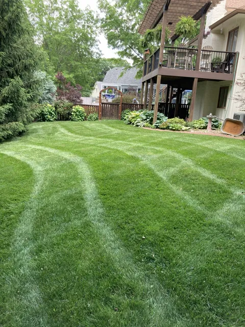 Lawn maintenance stripes
